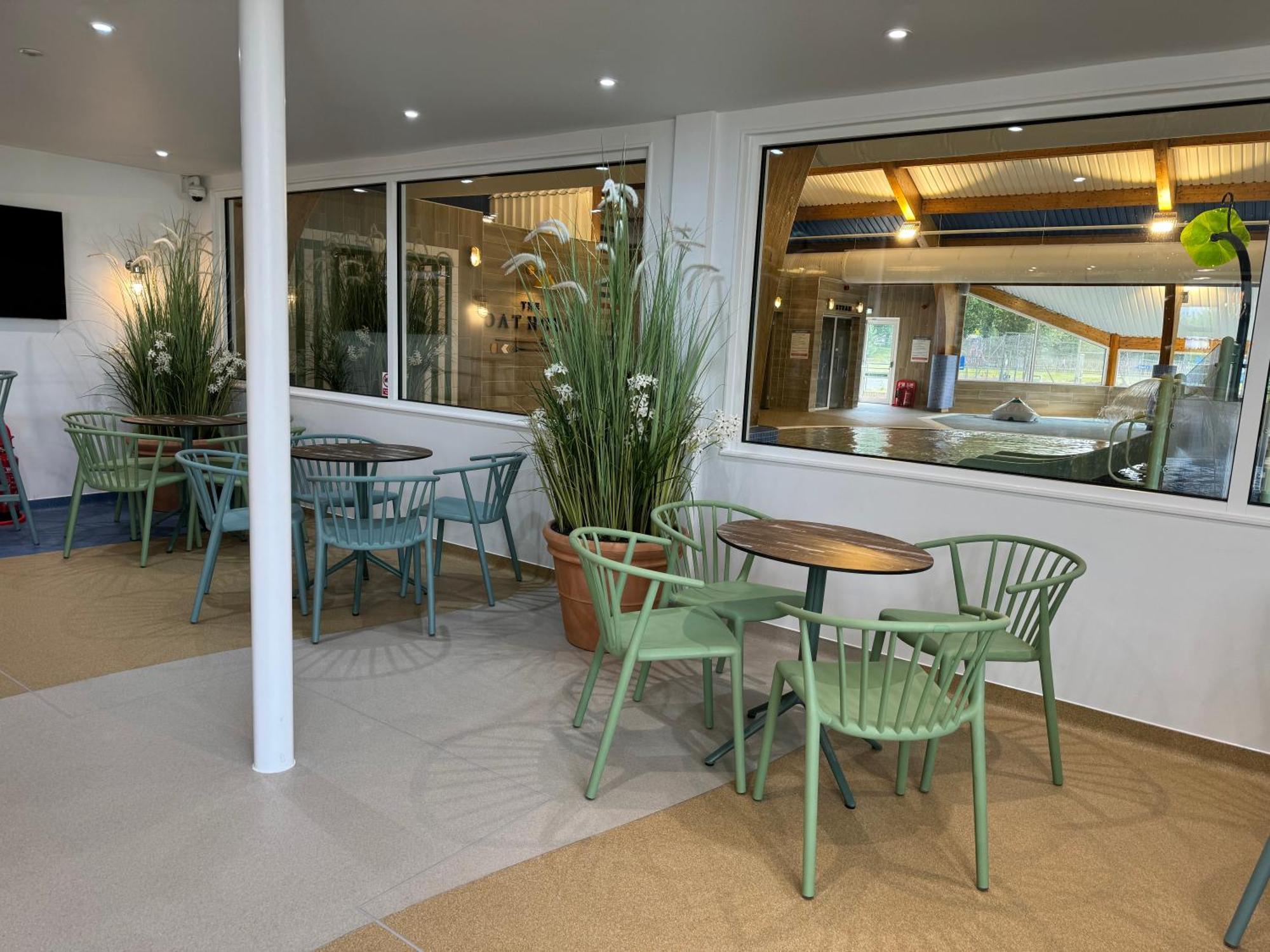 הוילה סאות' סרני Waters Edge, Hoburne Cotswolds מראה חיצוני תמונה